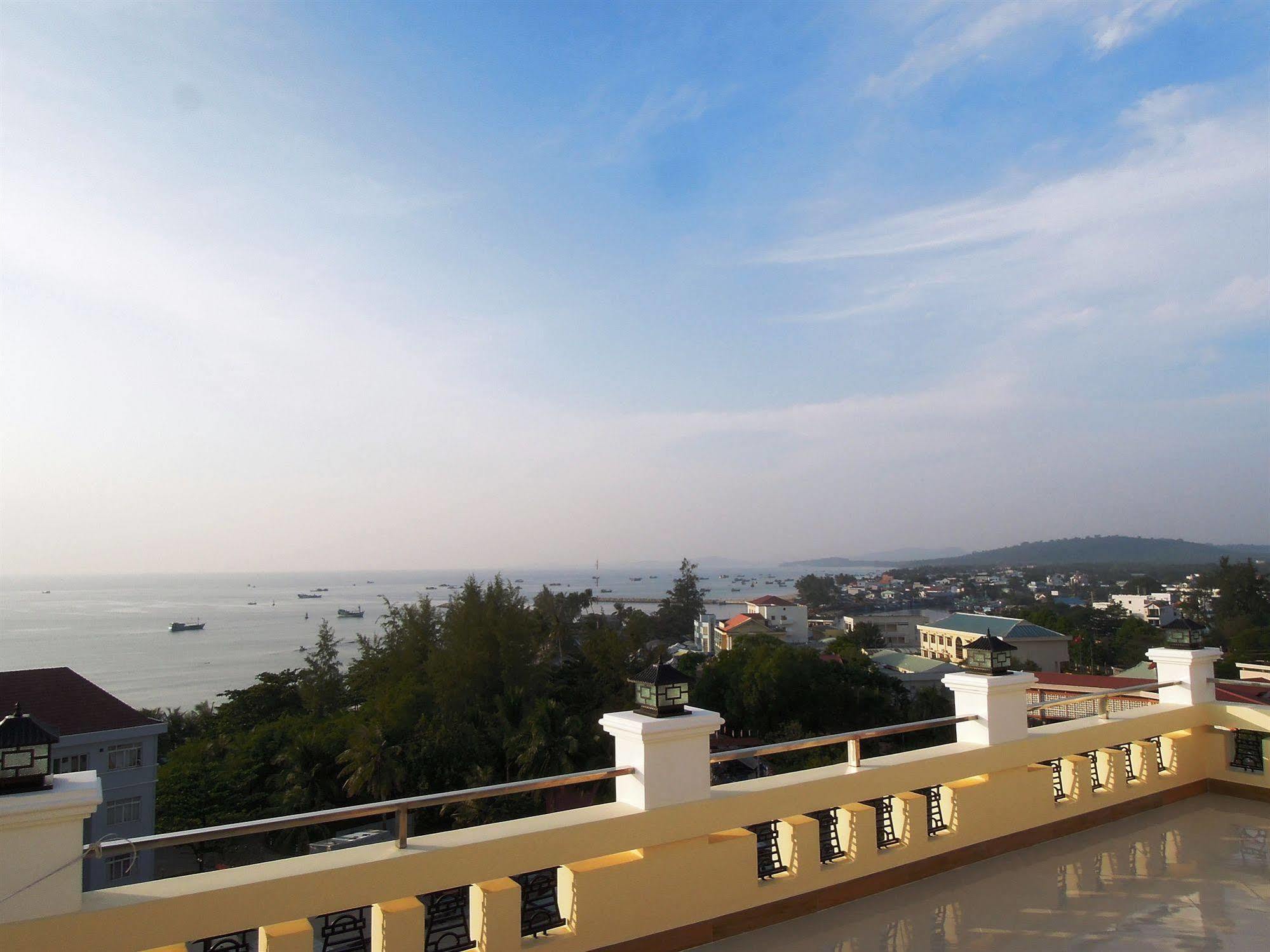 Gia Huy Hotel Phu Quoc Exterior photo