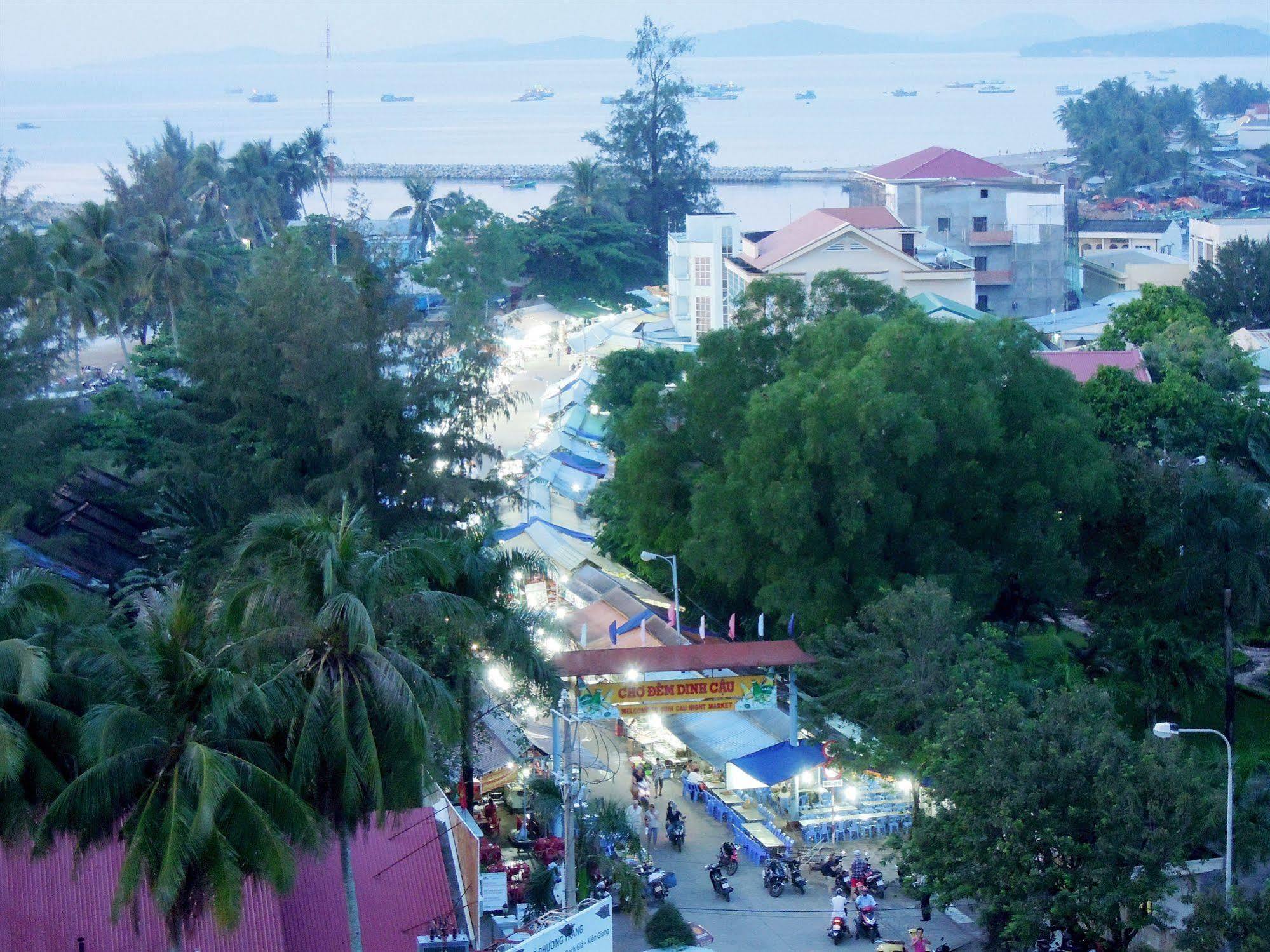 Gia Huy Hotel Phu Quoc Exterior photo